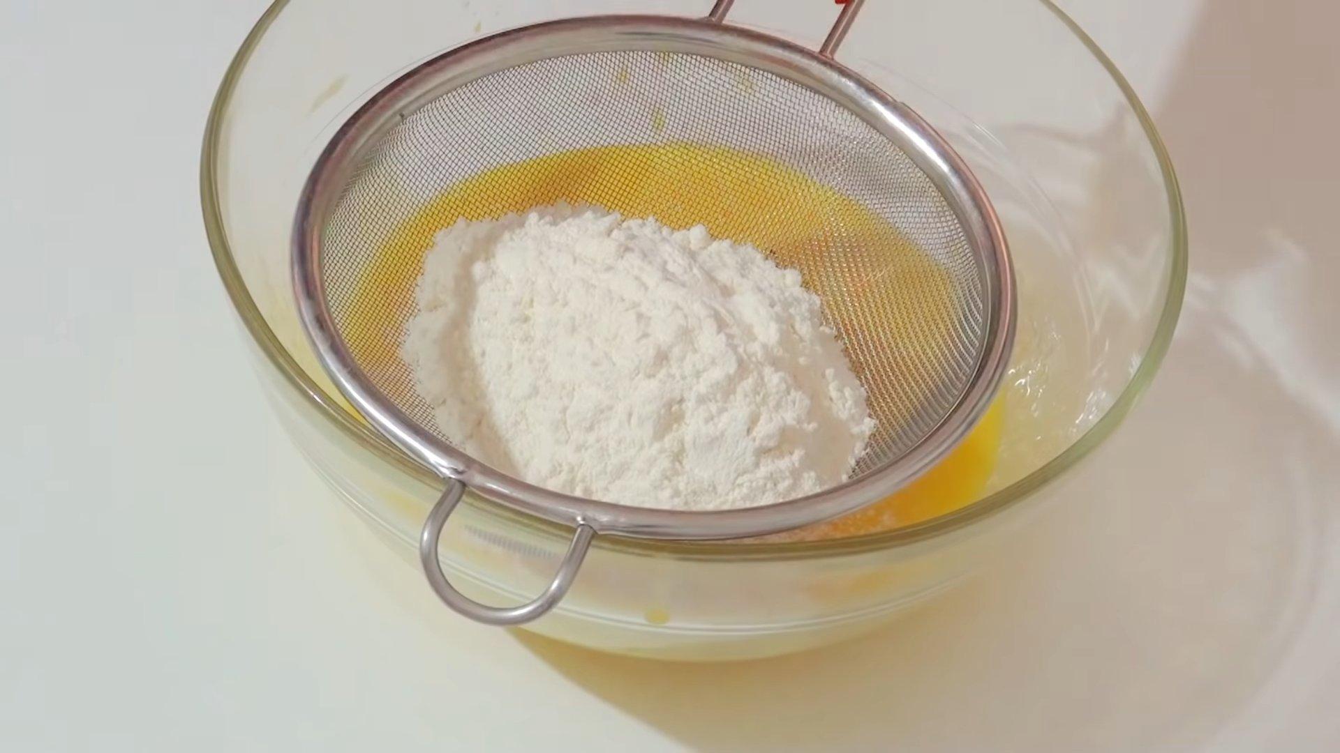 Rezept – Seidiger Biskuitkuchen – Schritt 4