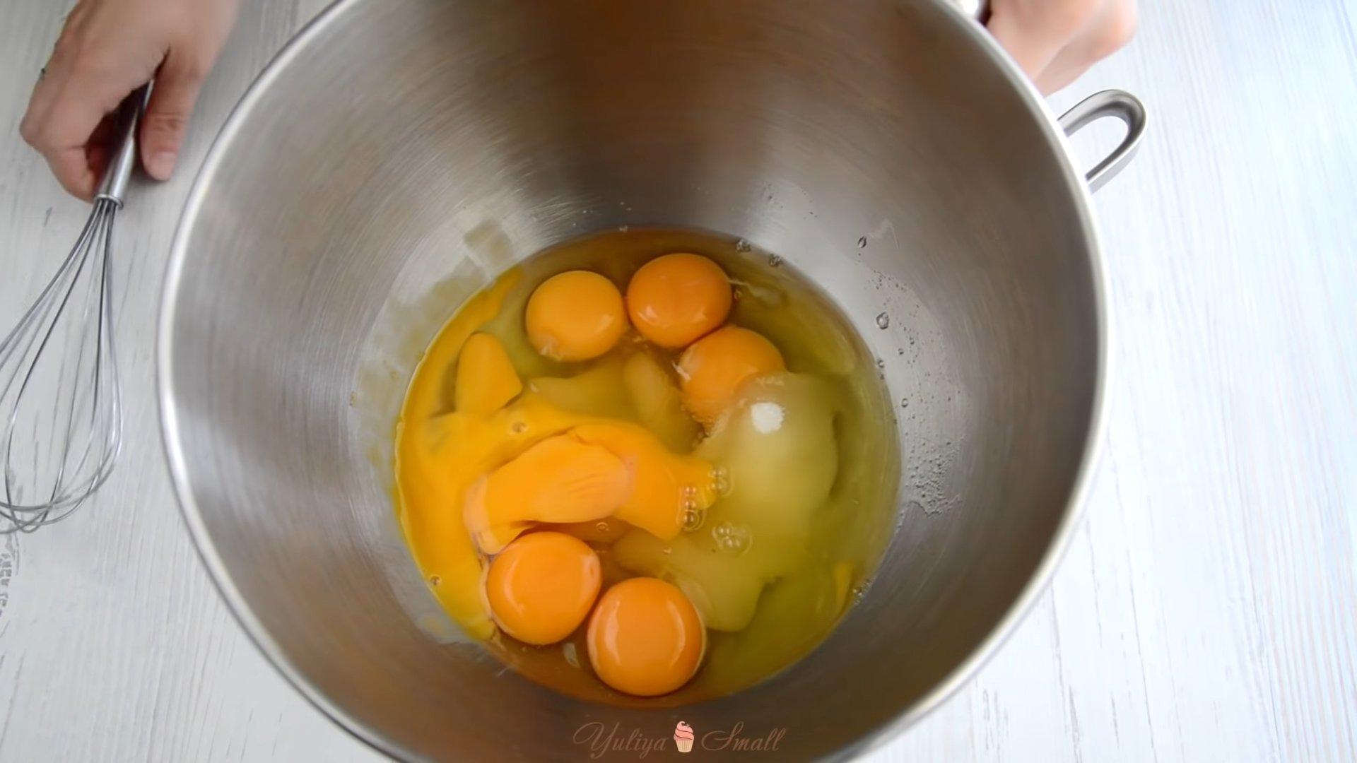 وصفة - وصفة كعكة جينواز الإسفنجية من جوليا سمول - الخطوة 1