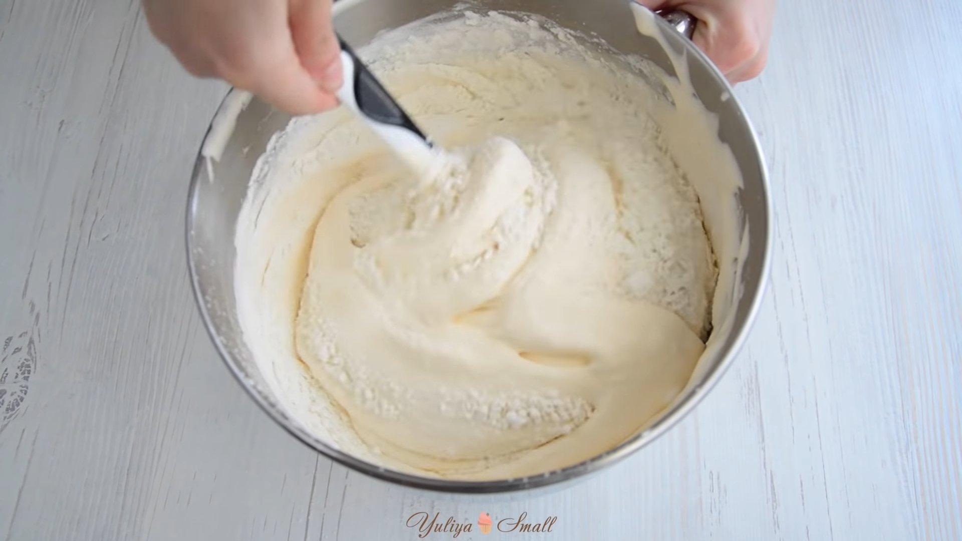 وصفة - وصفة كعكة جينواز الإسفنجية من جوليا سمول - الخطوة 4