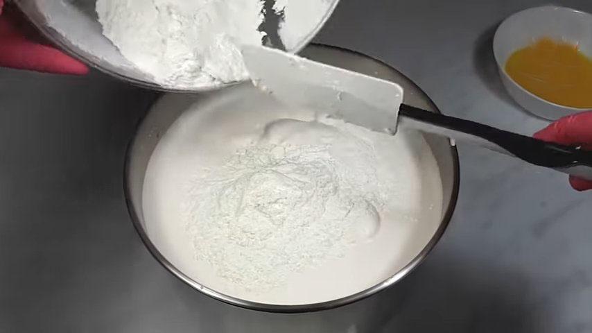 وصفة - كيكة إسفنجية جينواز بدون فصل البيض - الخطوة 5