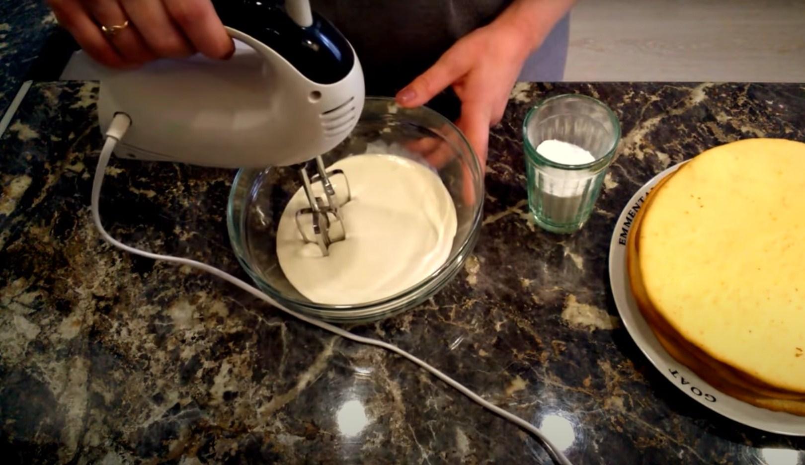 وصفة - كريمة حامضة لذيذة ورقيقة - الخطوة 2