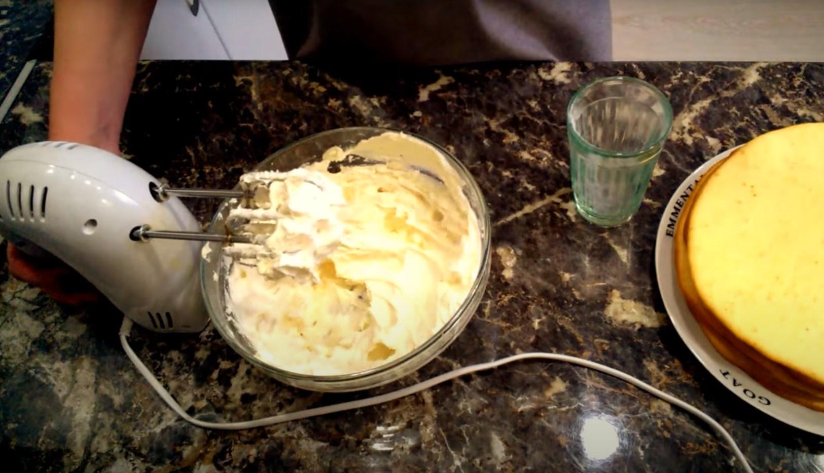 وصفة - كريمة حامضة لذيذة ورقيقة - الخطوة 4