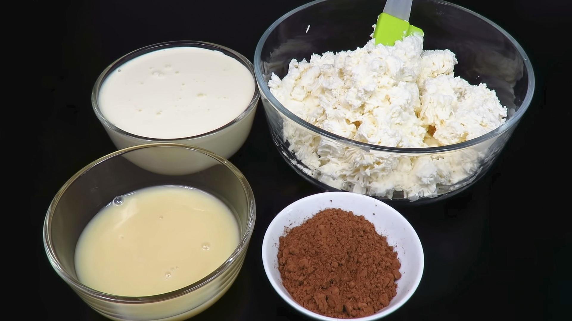 وصفة - كريمة الزبادي اللذيذة للكيك مع الحليب المكثف - الخطوة 1