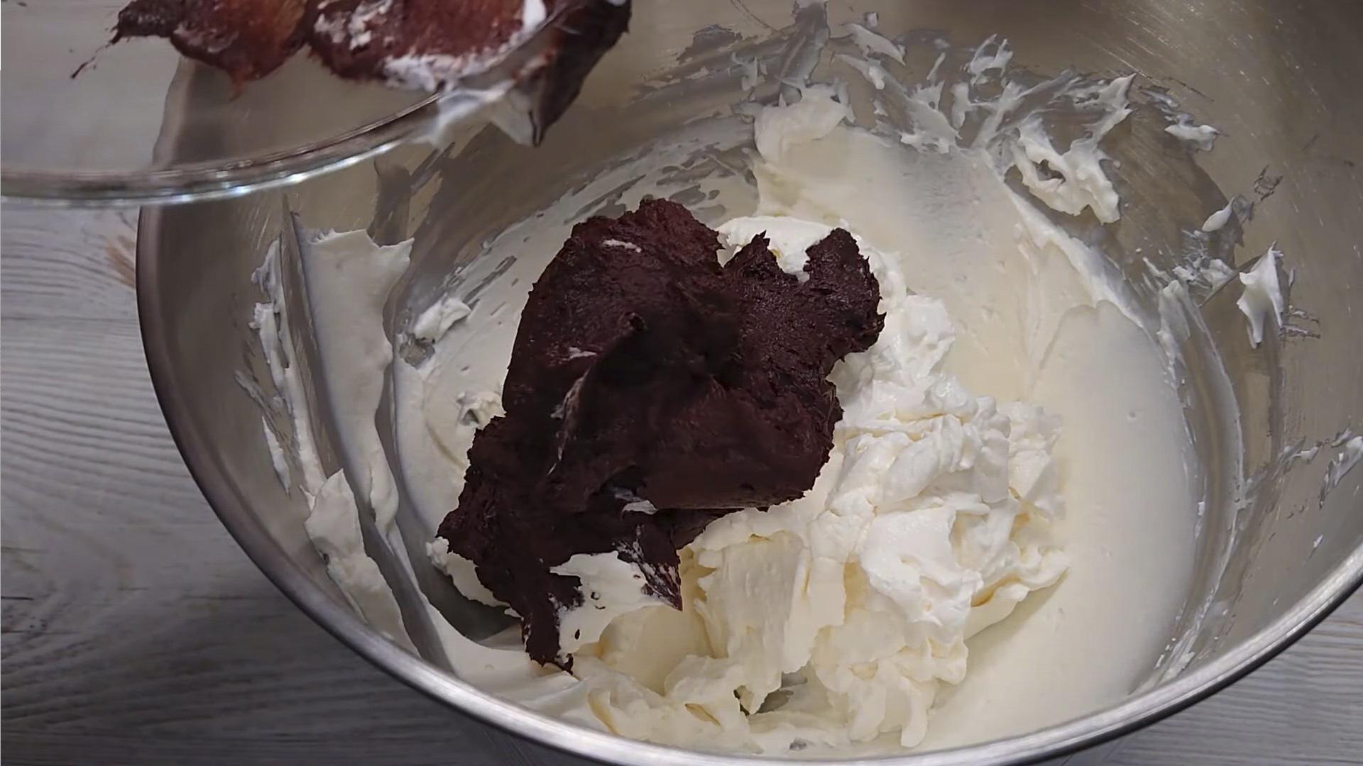 Rezept – Schokoladen-Frischkäse-Frosting – Schritt 7-1