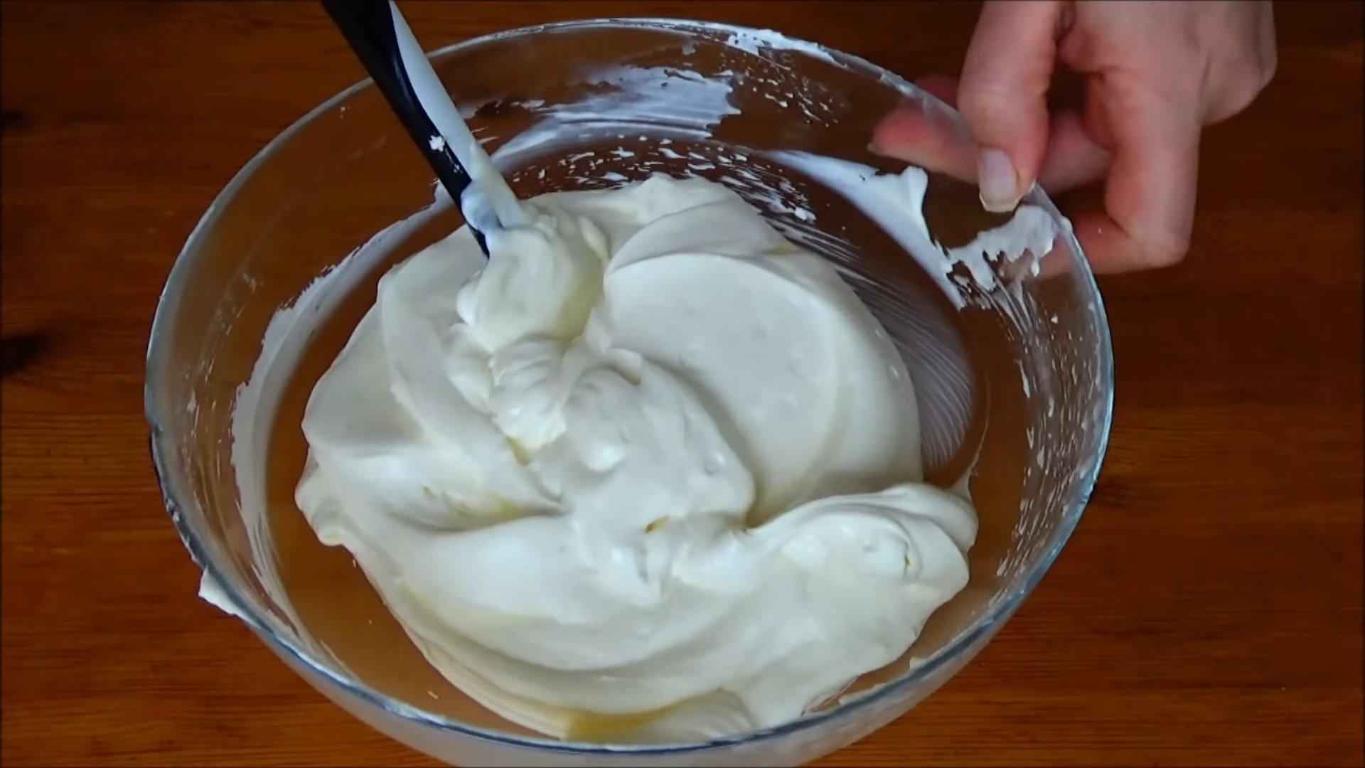 وصفة - كريمة الماسكاربوني اللذيذة مع الكريمة الحامضة - الخطوة 6-2