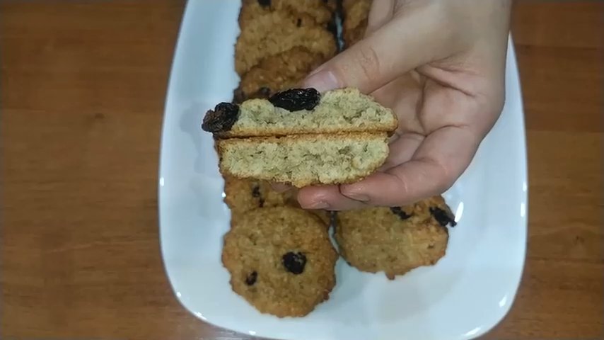 Recepta - Delicioses galetes de civada i panses que es fonen a la boca - Pas 5