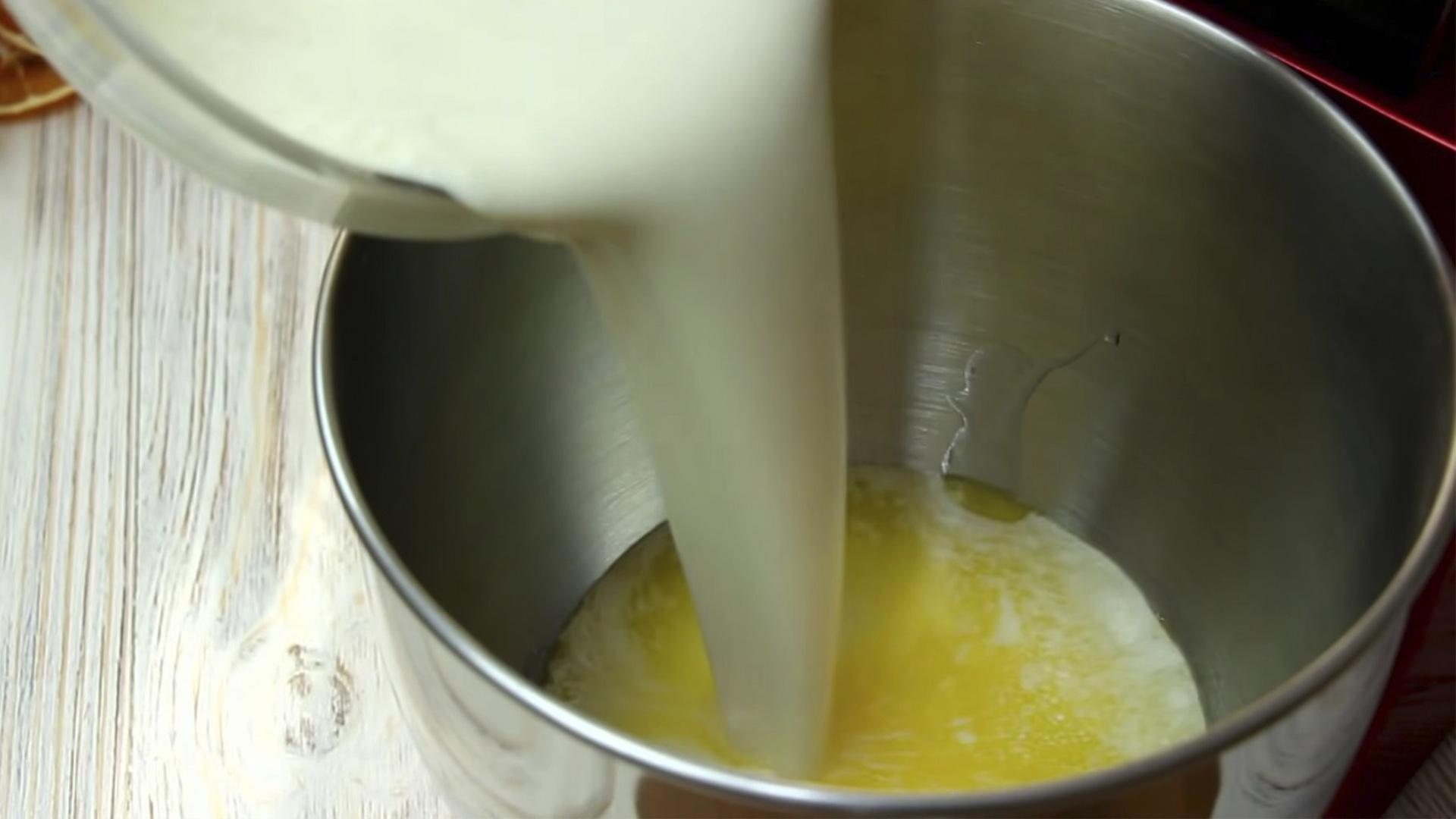 وصفة - كريمة زبدة غنية بنكهة رائعة ورقيقة - الخطوة 5