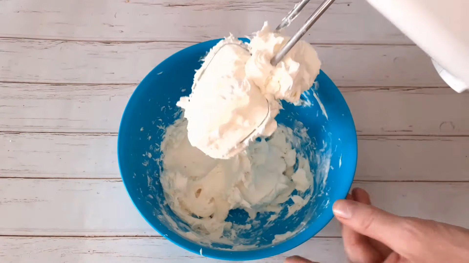 وصفة - جبنة كريمية مع حليب مكثف مغلي للكب كيك والإكلير - الخطوة 2