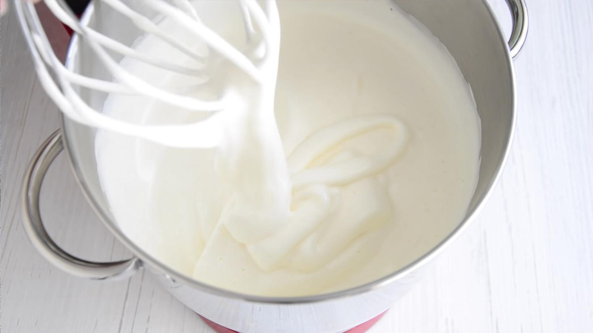 وصفة كريمة الماسكاربوني للتيراميسو - الخطوة 2-2