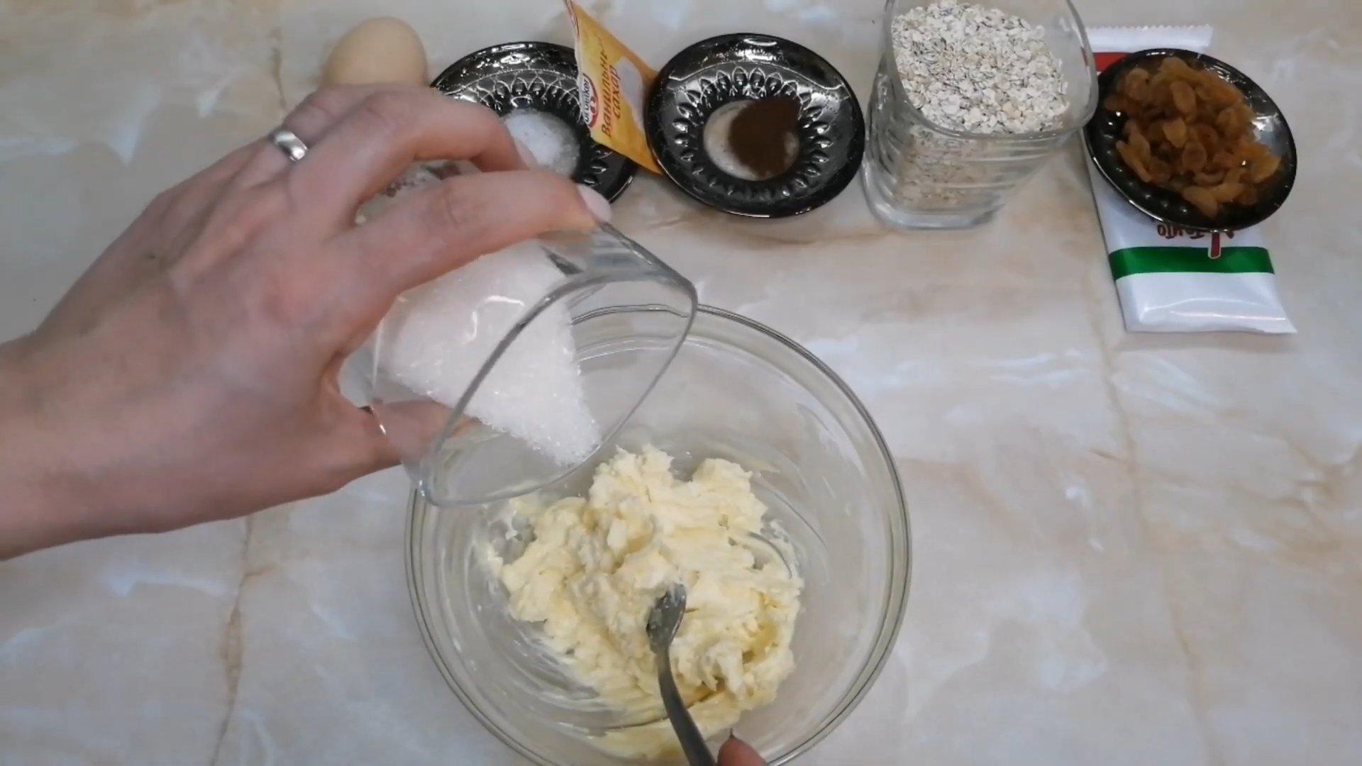 Recepta - Galetes de civada, xocolata i panses - Pas 1