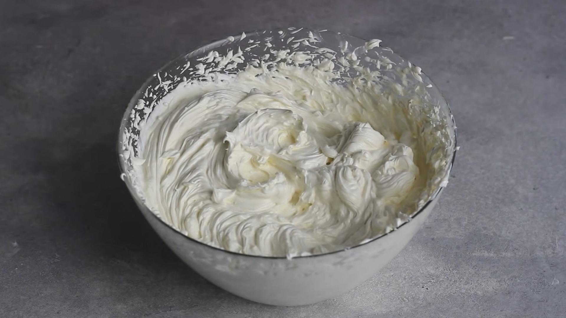 وصفة - كريمة اللبن الرائب الثابتة - الخطوة 7-2