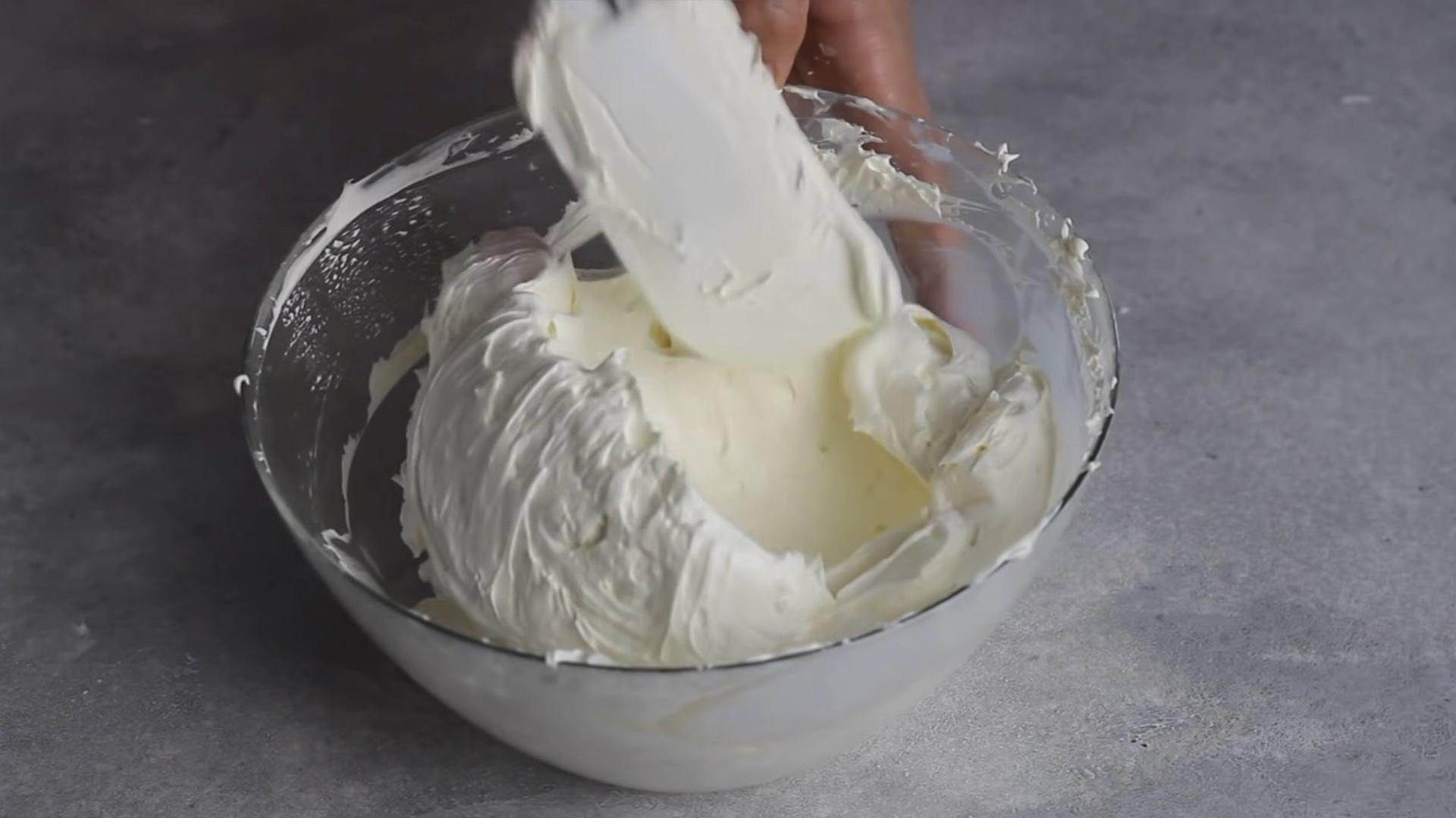 وصفة - كريمة اللبن الرائب الثابتة - الخطوة 8-1