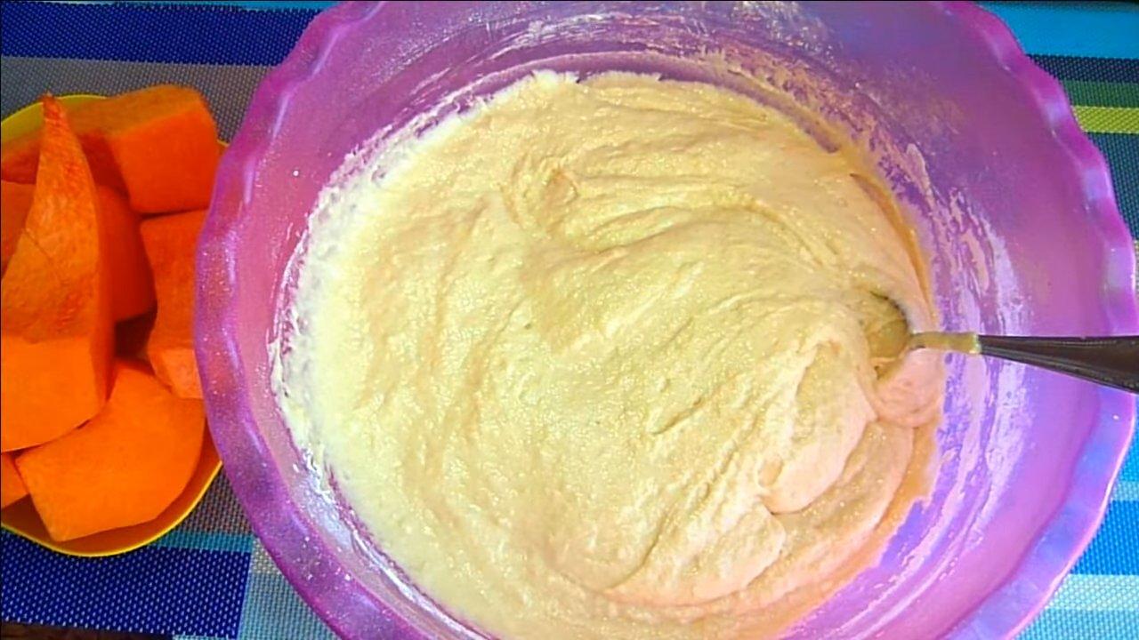 Recepta - Pastís de kéfir de carbassa i poma - Pas 4