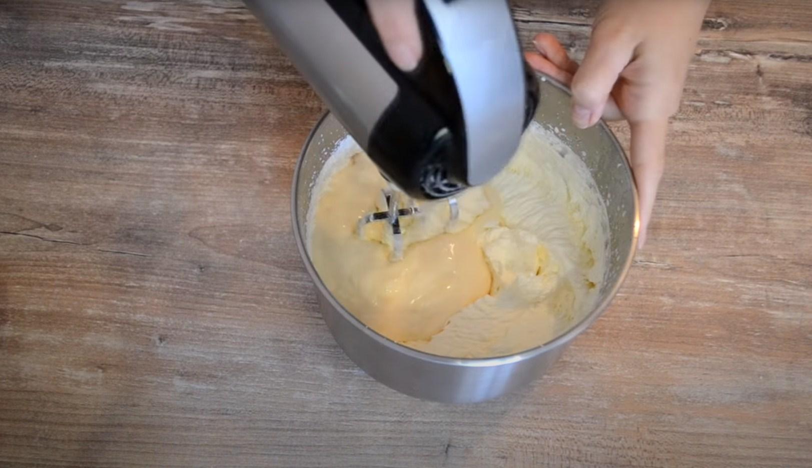 وصفة كريمة الزبادي للحصول على قوام رشيق - الخطوة 5