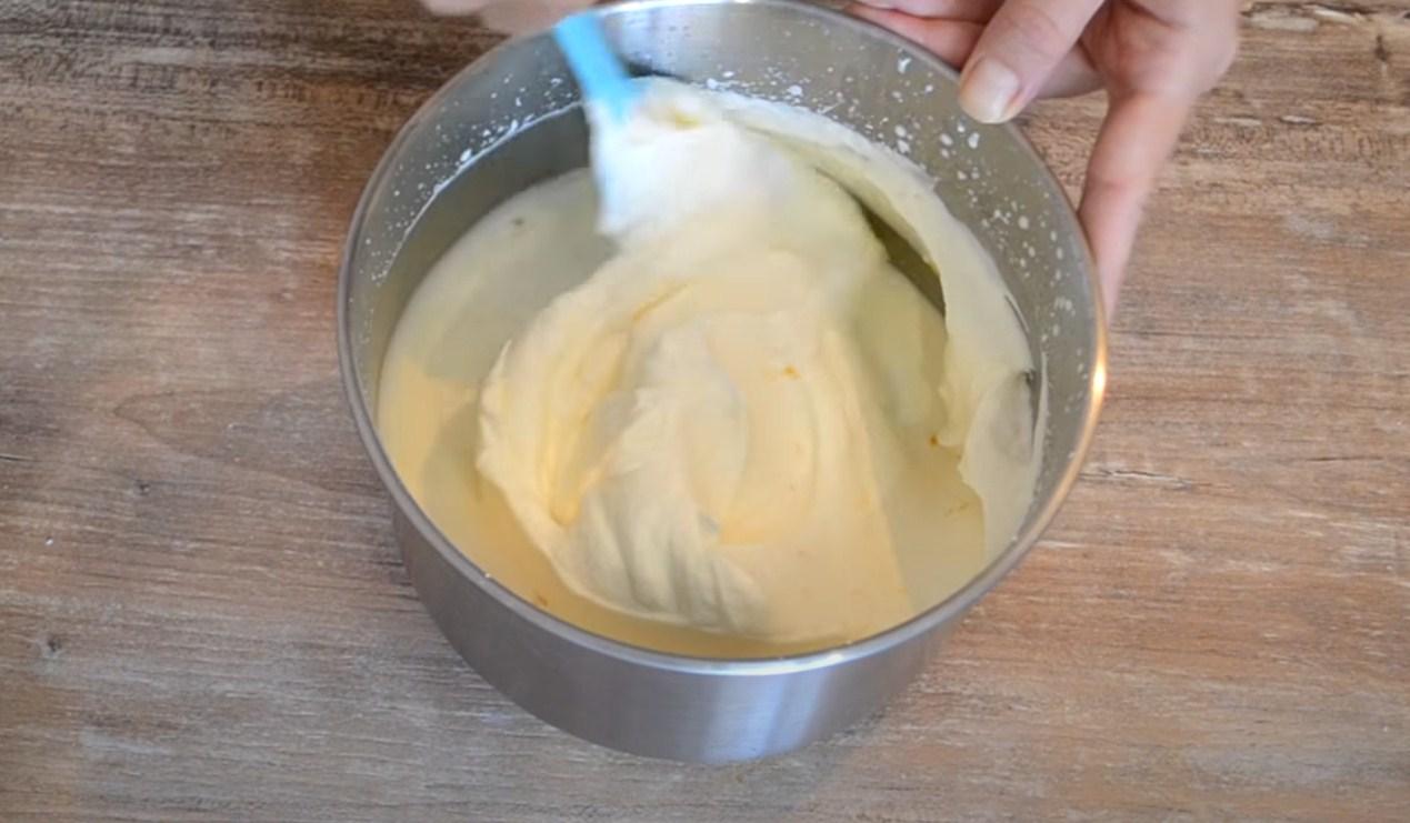 وصفة كريمة الزبادي للحصول على قوام رشيق - الخطوة 6
