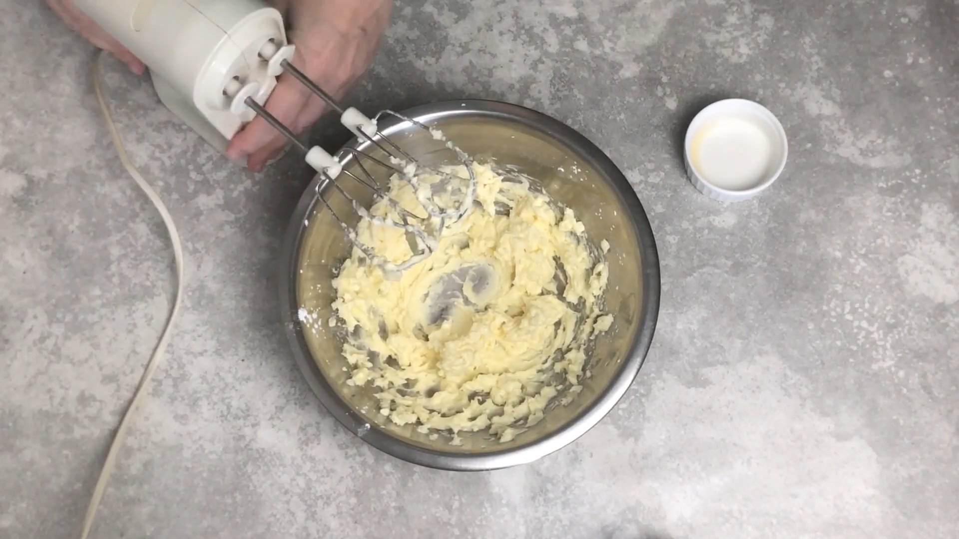 Recepta - Crema de mató per a eclairs - Pas 5-2