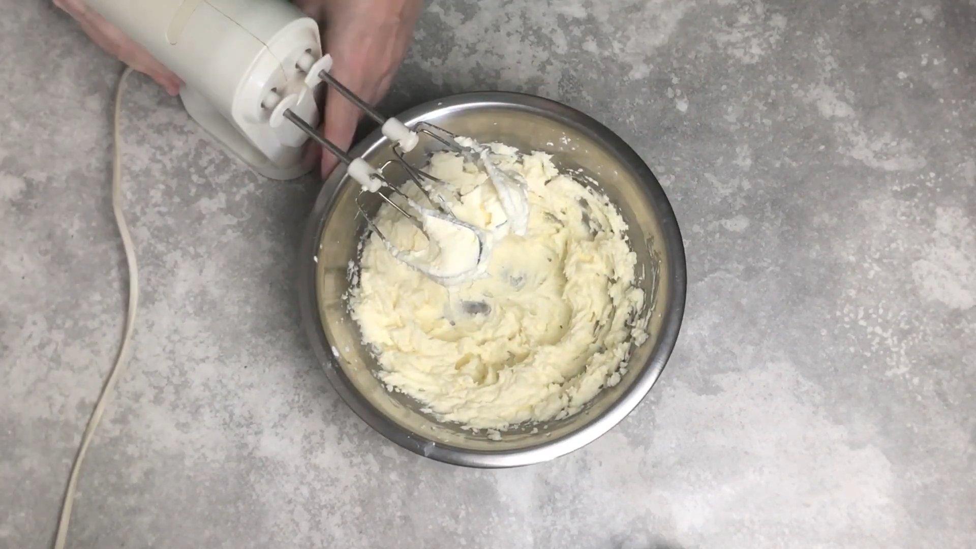 Recepta - Crema de mató per a eclairs - Pas 7-2