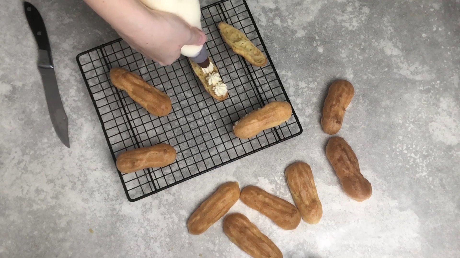 Recepta - Crema de mató per a eclairs - Pas 8-1