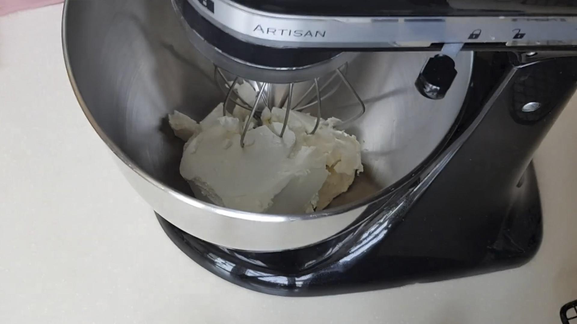 Recepta - Glaça de pastís de formatge crema i llet condensada - Pas 3