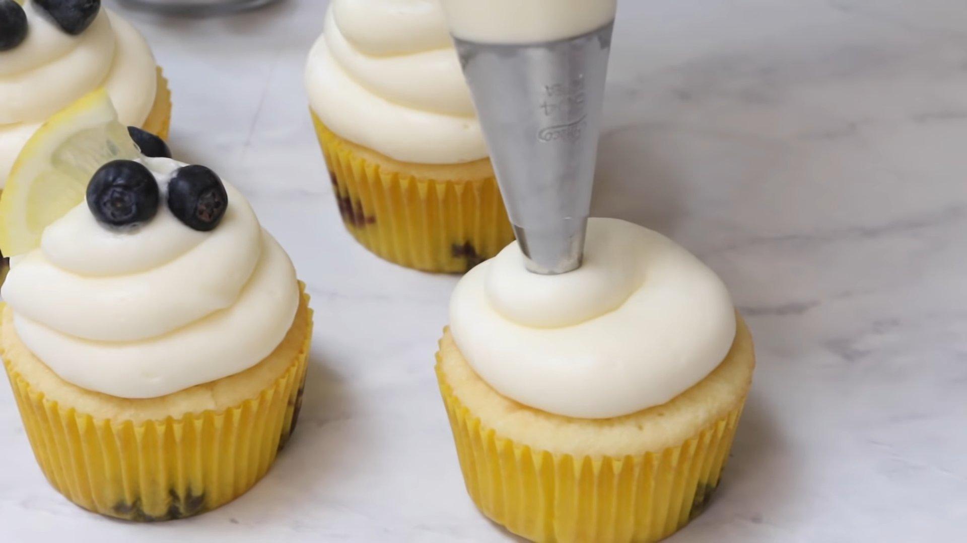 وصفة - كريمة الزبدة بالماسكربون - الخطوة 9-2