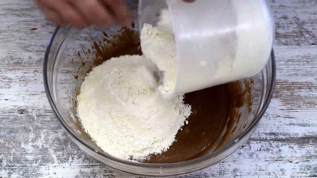 طريقة عمل خبز الزنجبيل تولا - الخطوة 4