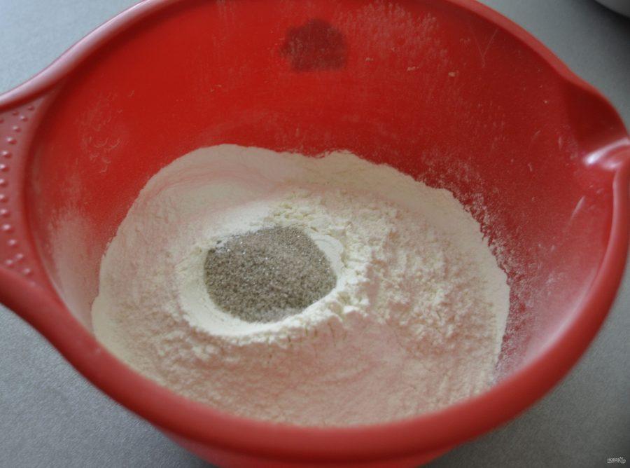 طريقة خبز كعكات الزنجبيل مع التزيين - الخطوة 5