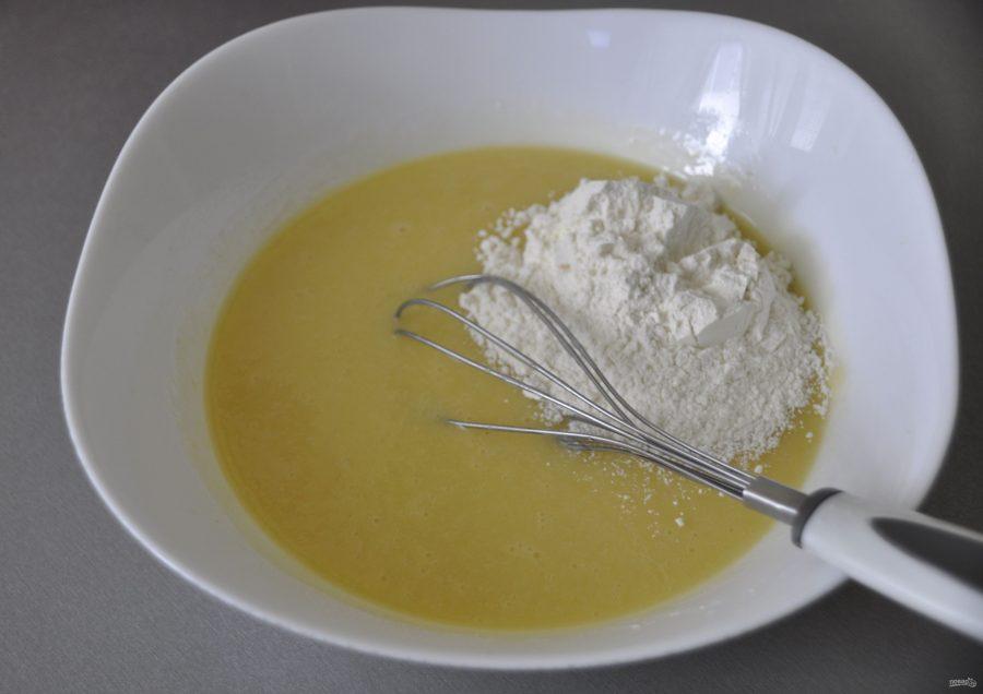 طريقة خبز كعكات الزنجبيل مع التزيين - الخطوة 7