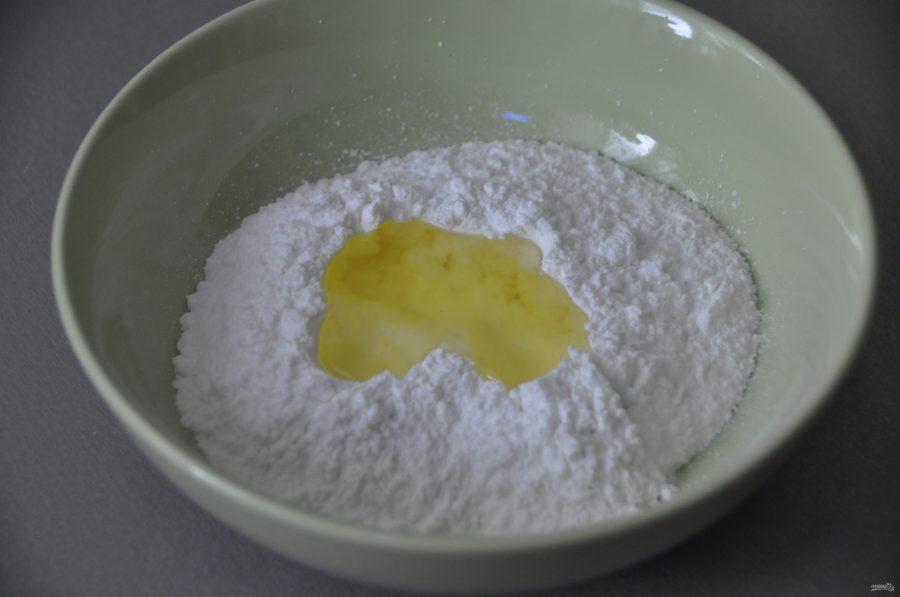 طريقة خبز كعكات الزنجبيل مع التزيين - الخطوة 12