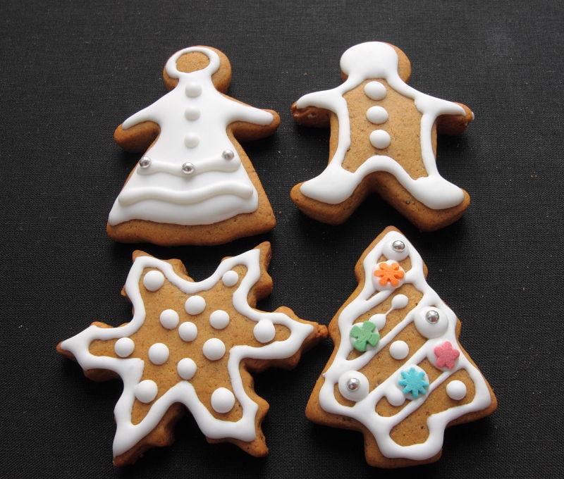 طريقة عمل كعكات الزنجبيل - صورة