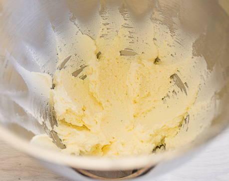 وصفة سهلة لتشيز كيك - الخطوة 3