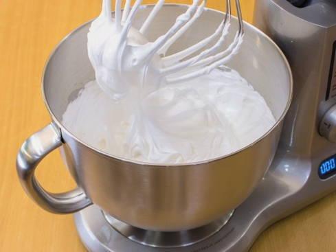 وصفة سهلة للميرينغ - الخطوة 3