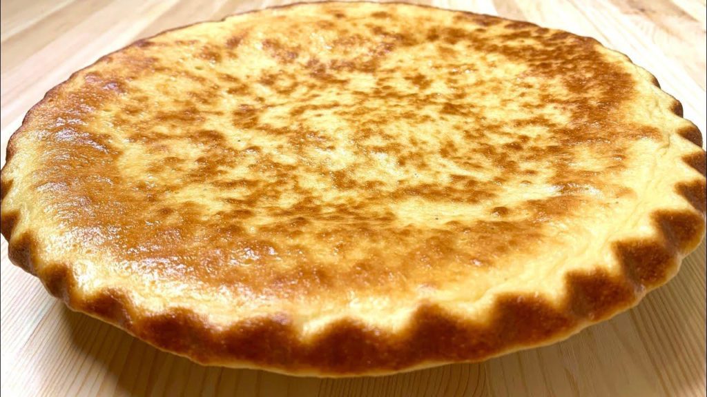 Com coure una cassola de formatge cottage al microones - foto