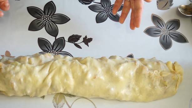 Opskrift - Bagt æblestrudel - Trin 9