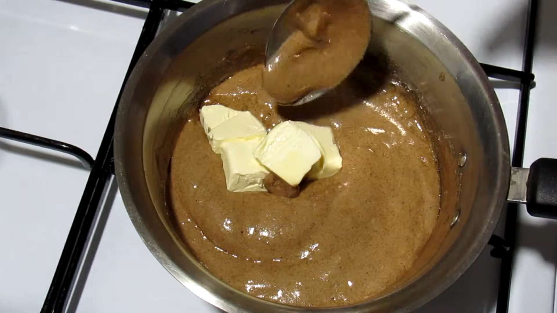 وصفة - طريقة عمل كعكات الزنجبيل بالزنجبيل والقرفة - الخطوة 4