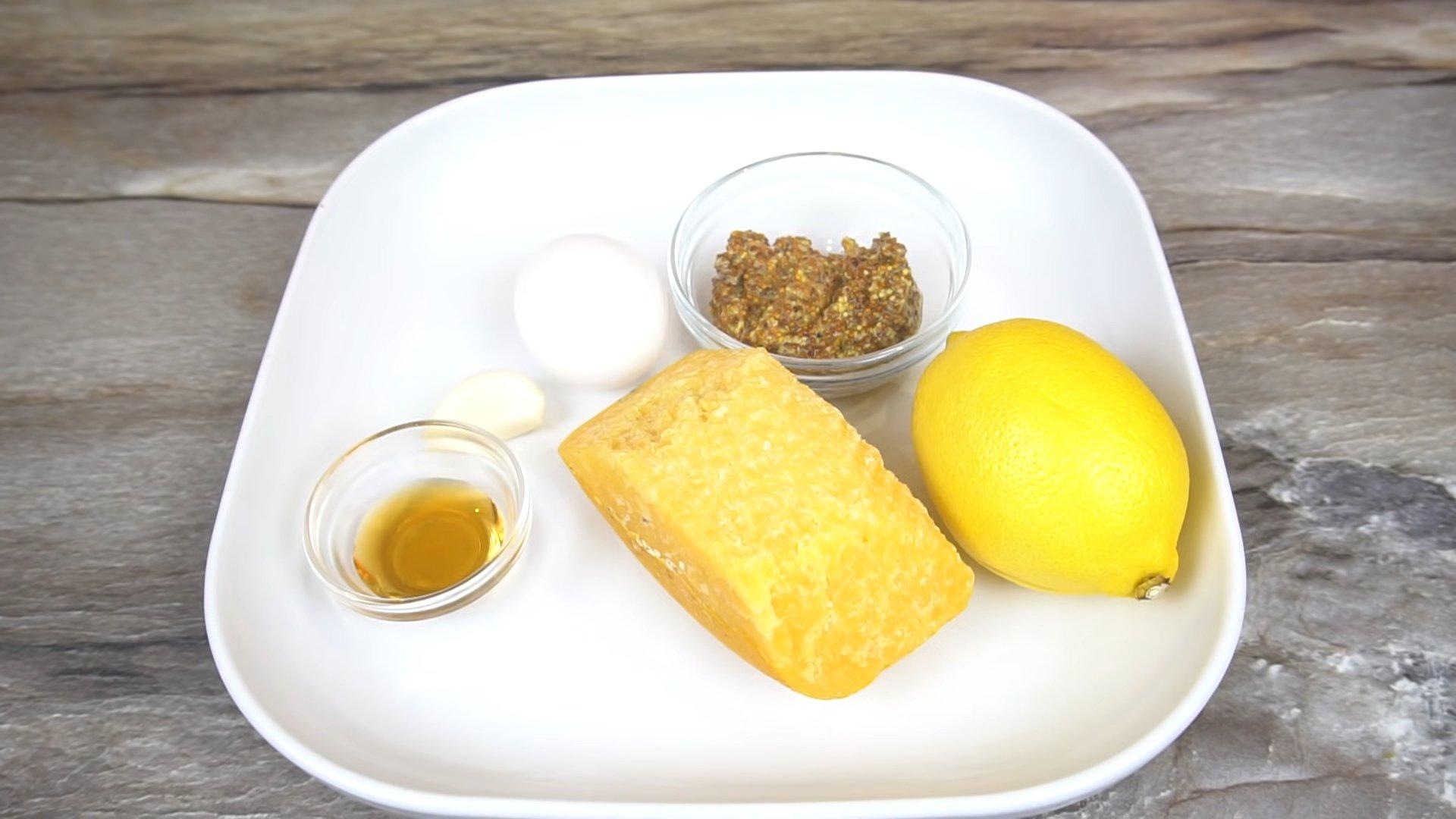 وصفة - صلصة سيزر الدجاج المنزلية السهلة - الخطوة 1