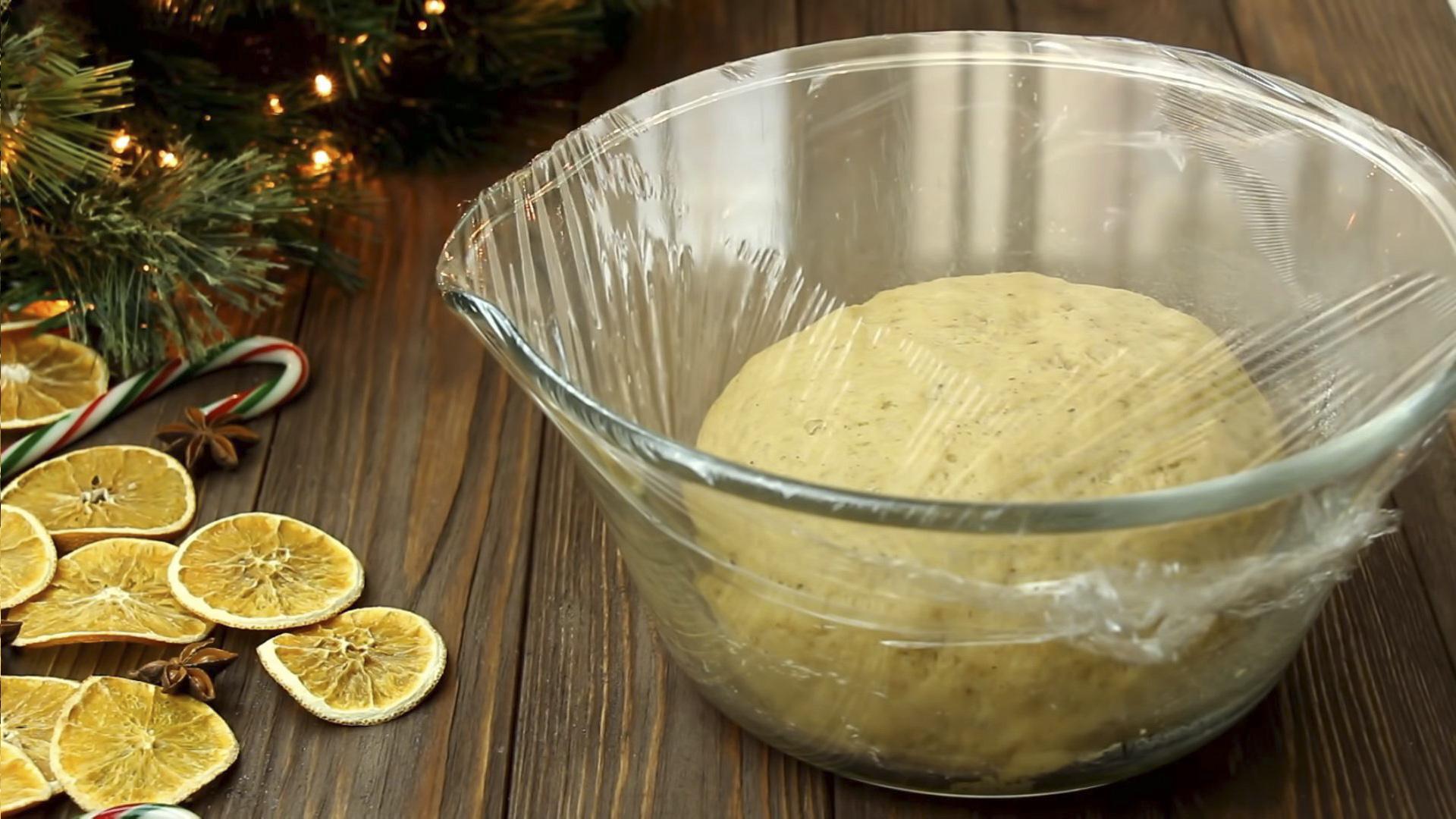 Einfaches deutsches Neujahrskuchenrezept – Schritt 9