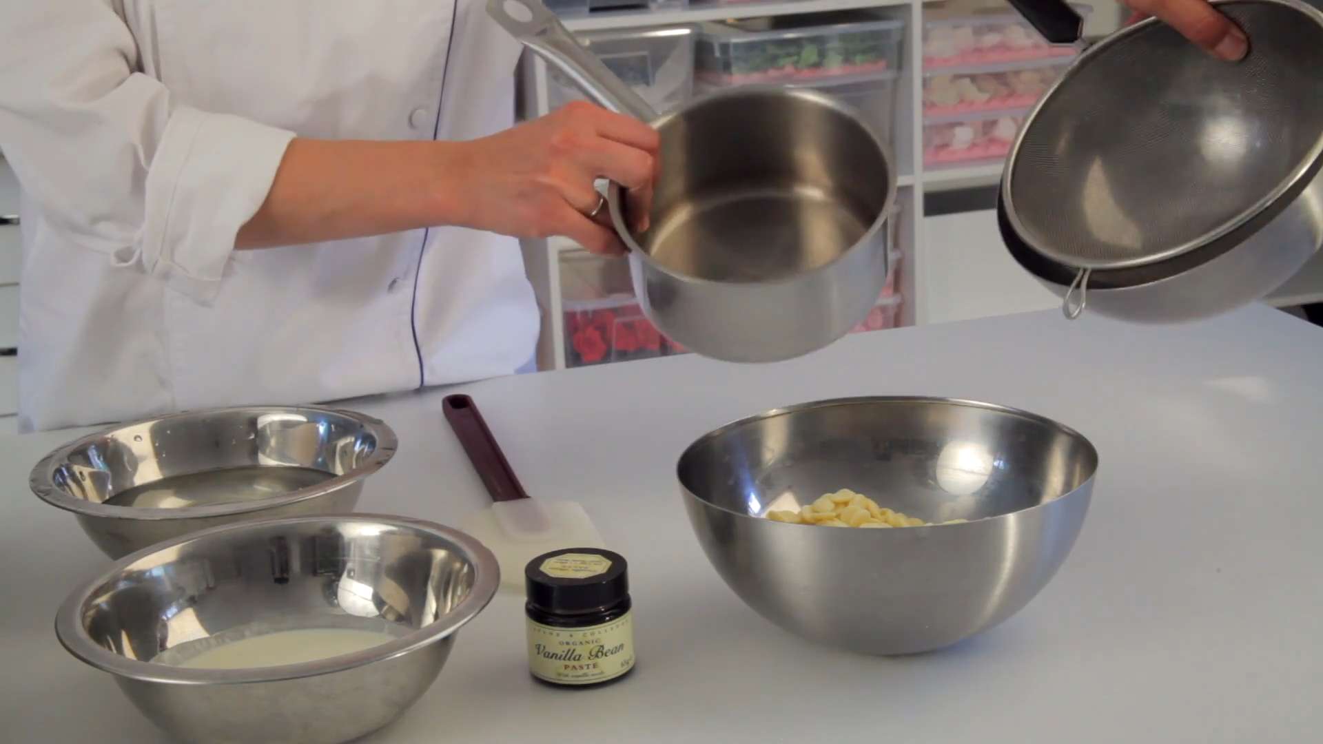 Rezept – Weiße Seidenganache – Schritt 1