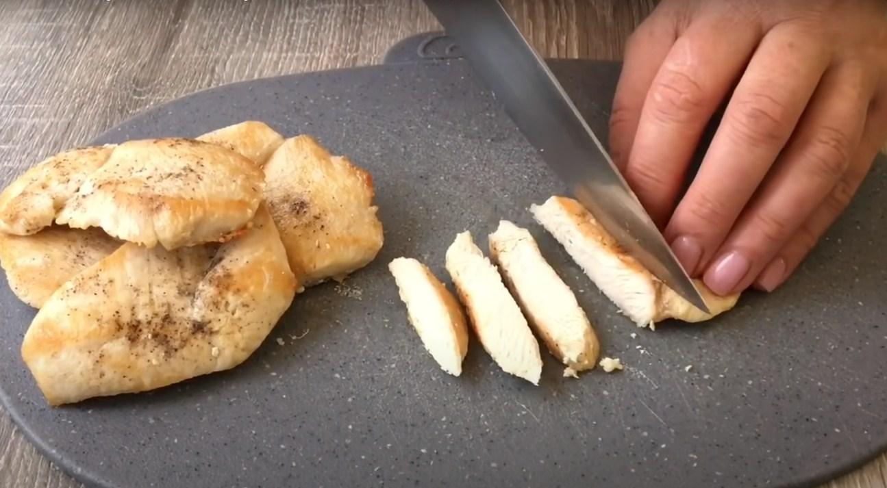 وصفة - سلطة سيزر على طريقة المطاعم - الخطوة 2