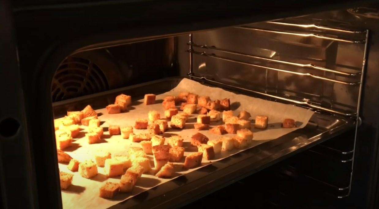 وصفة - سلطة سيزر على طريقة المطاعم - الخطوة 8