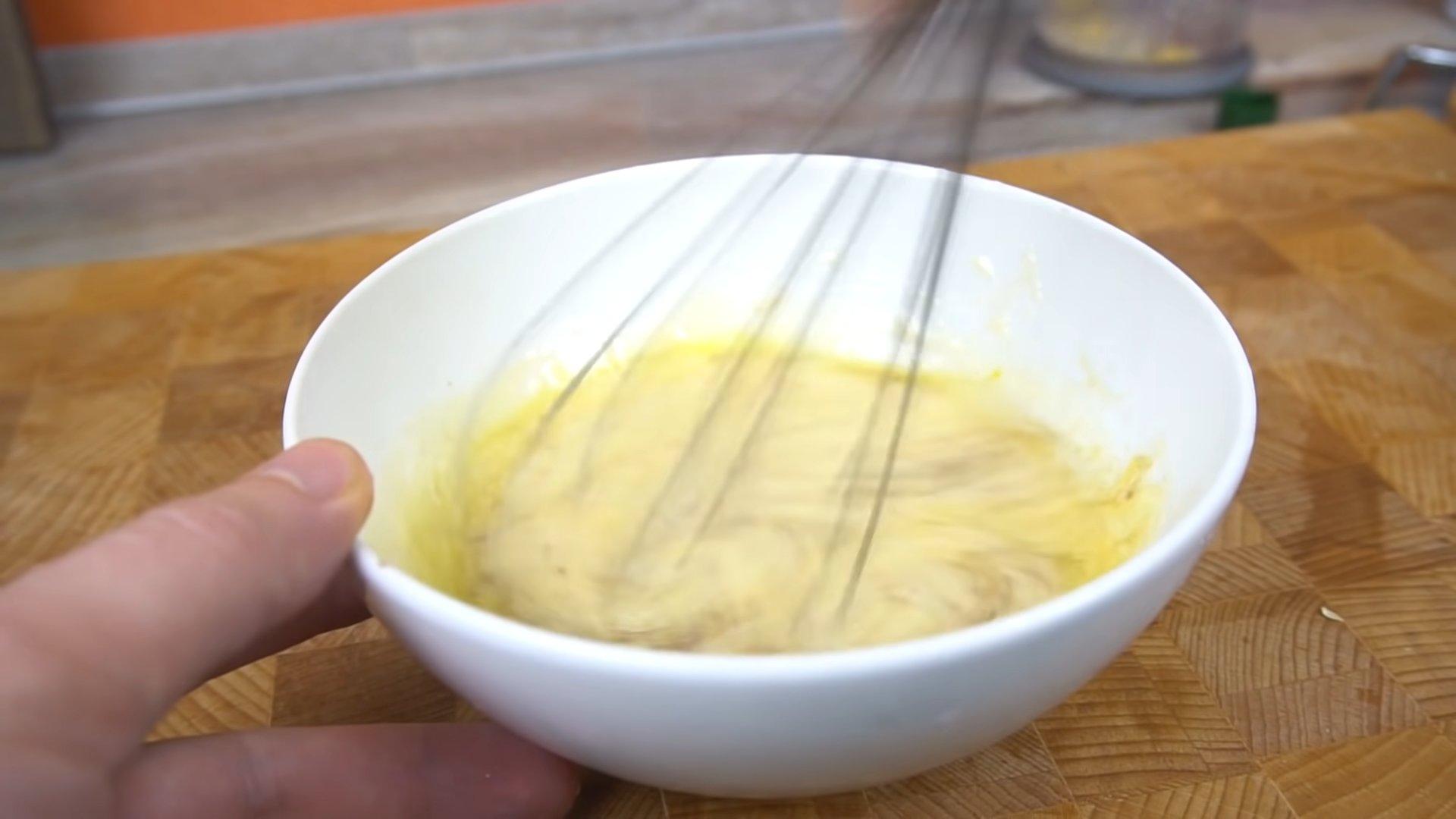 وصفة - تتبيلة سلطة سيزر بالمايونيز - الخطوة 6