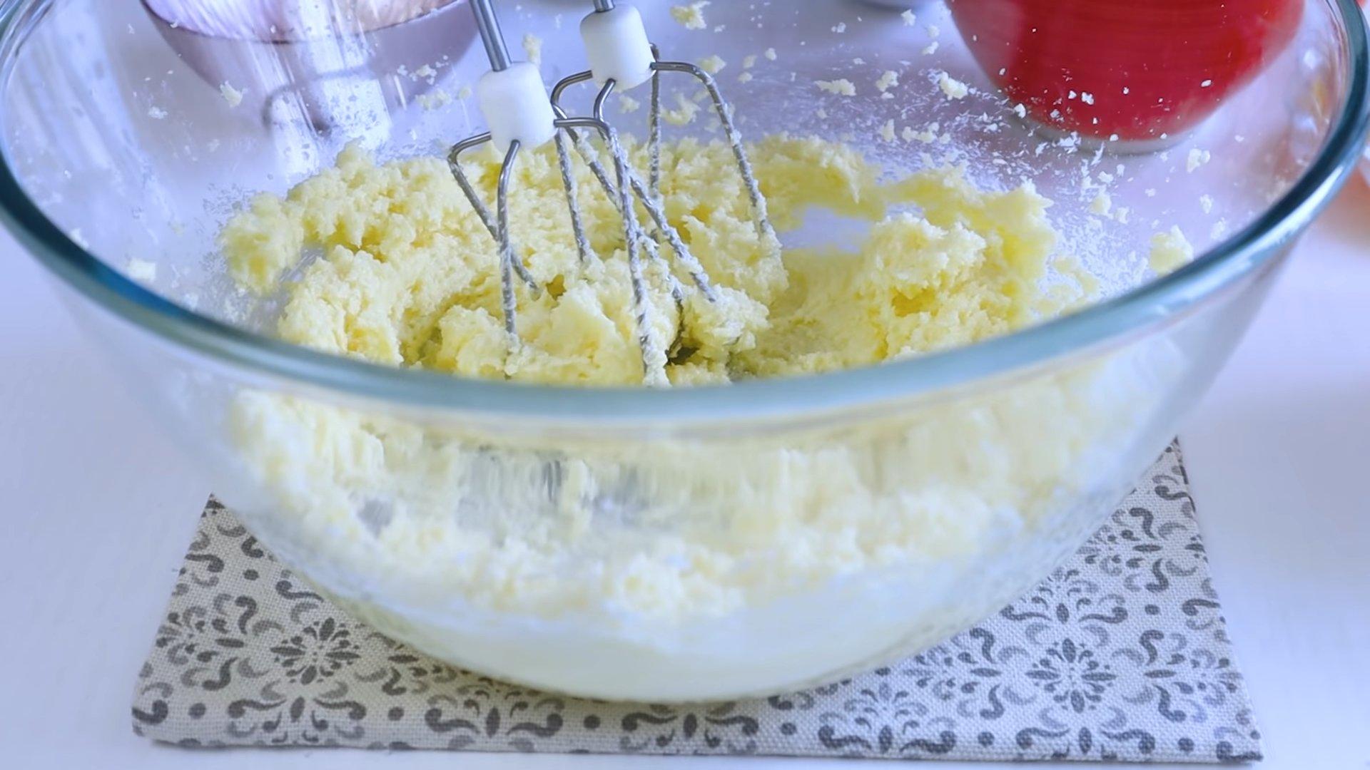 Recepta - Pastís de Nadal escocès Dundee - Pas 3