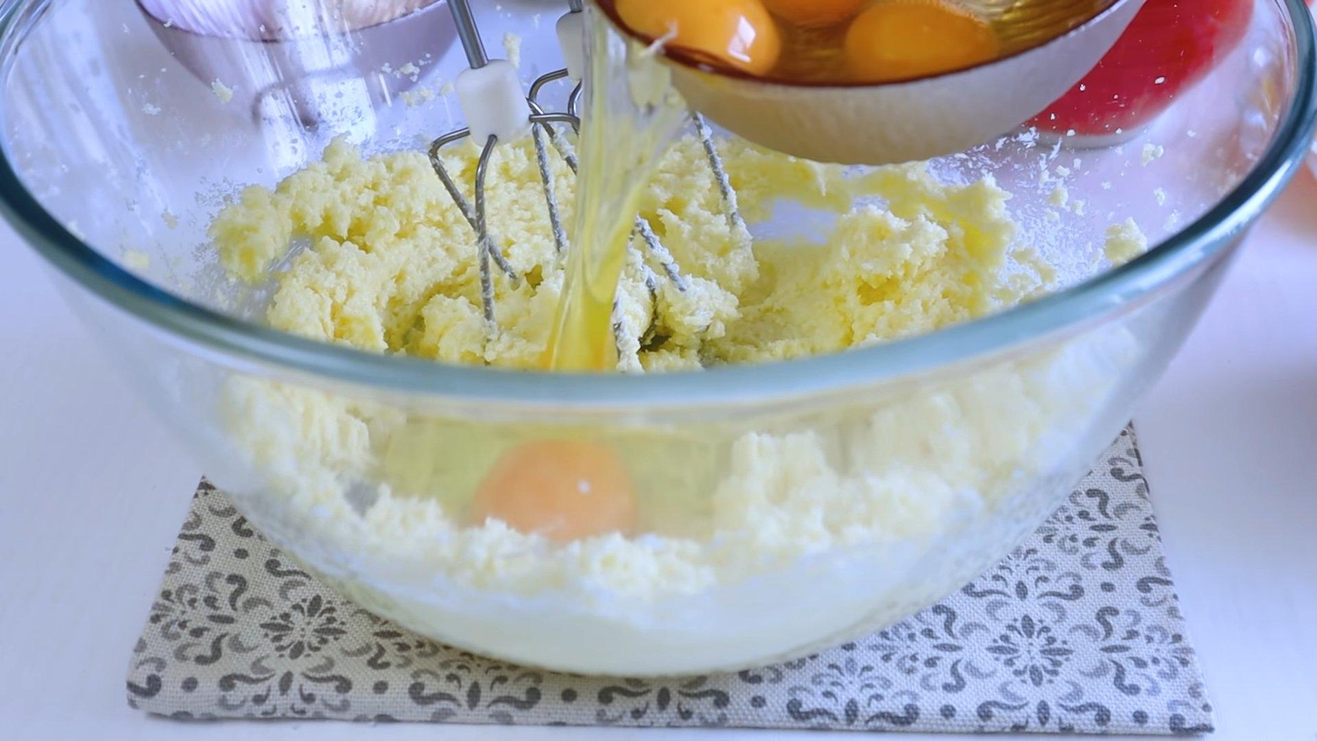 Recepta - Pastís de Nadal escocès Dundee - Pas 4