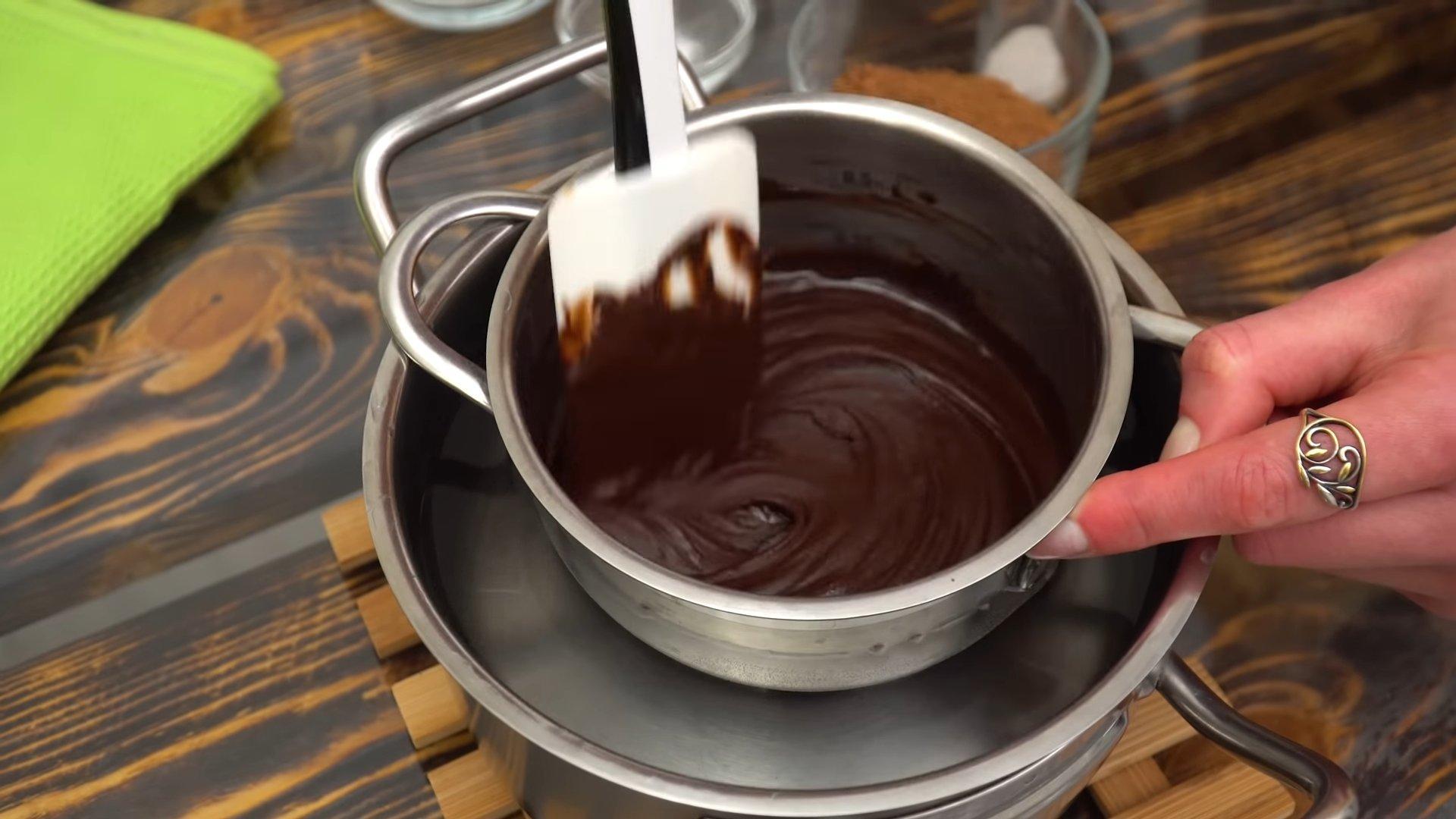 وصفة - كعكات الرخام المتشقق - الخطوة 3