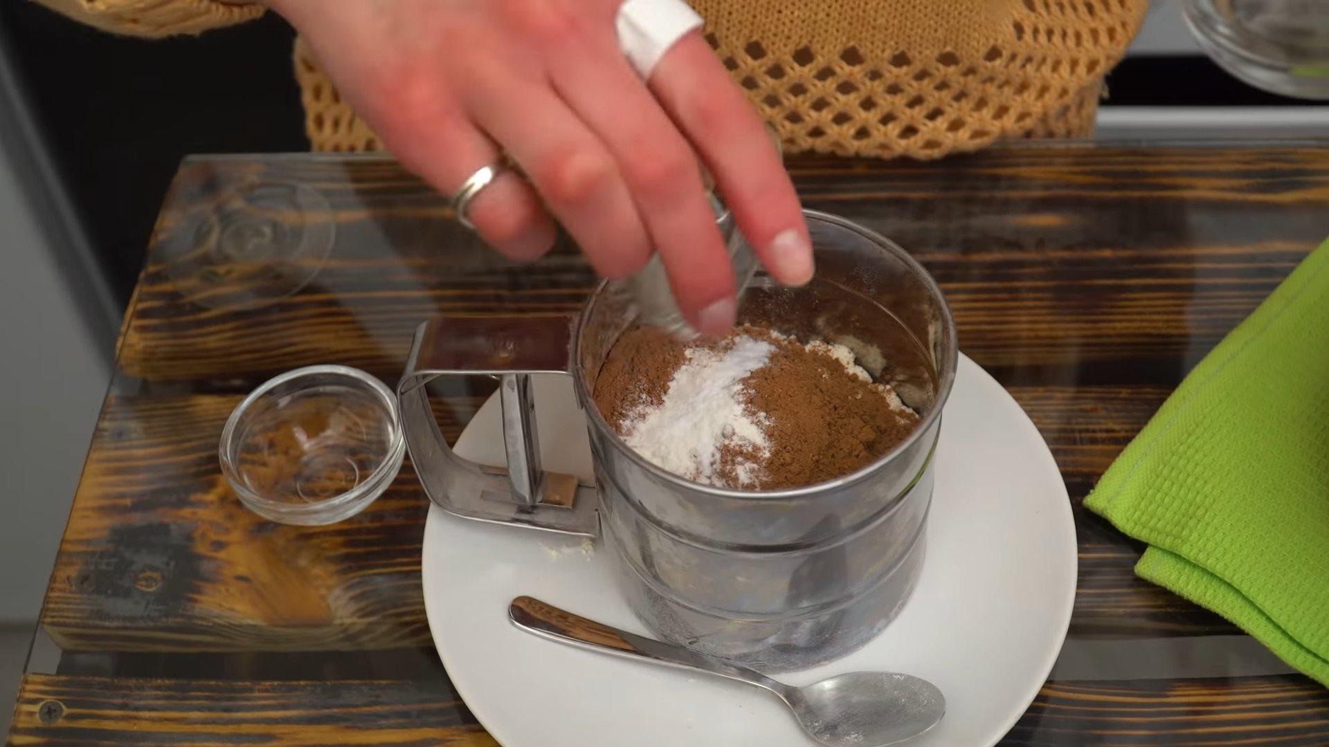 وصفة - كعكات الرخام المتشقق - الخطوة 7