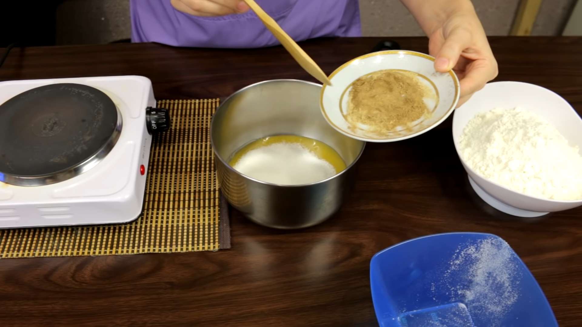 وصفة - عجينة كعكة الزنجبيل مع التزيين - الخطوة 1