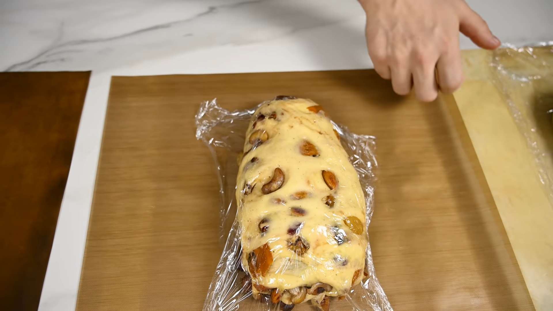 Ricetta - Stollen classico con marzapane - Fase 12