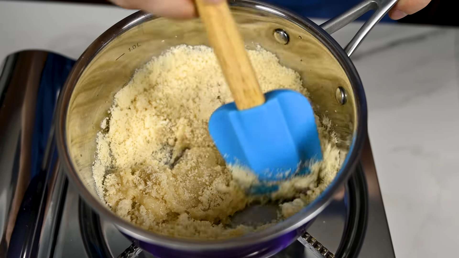 Ricetta - Stollen classico con marzapane - Fase 4