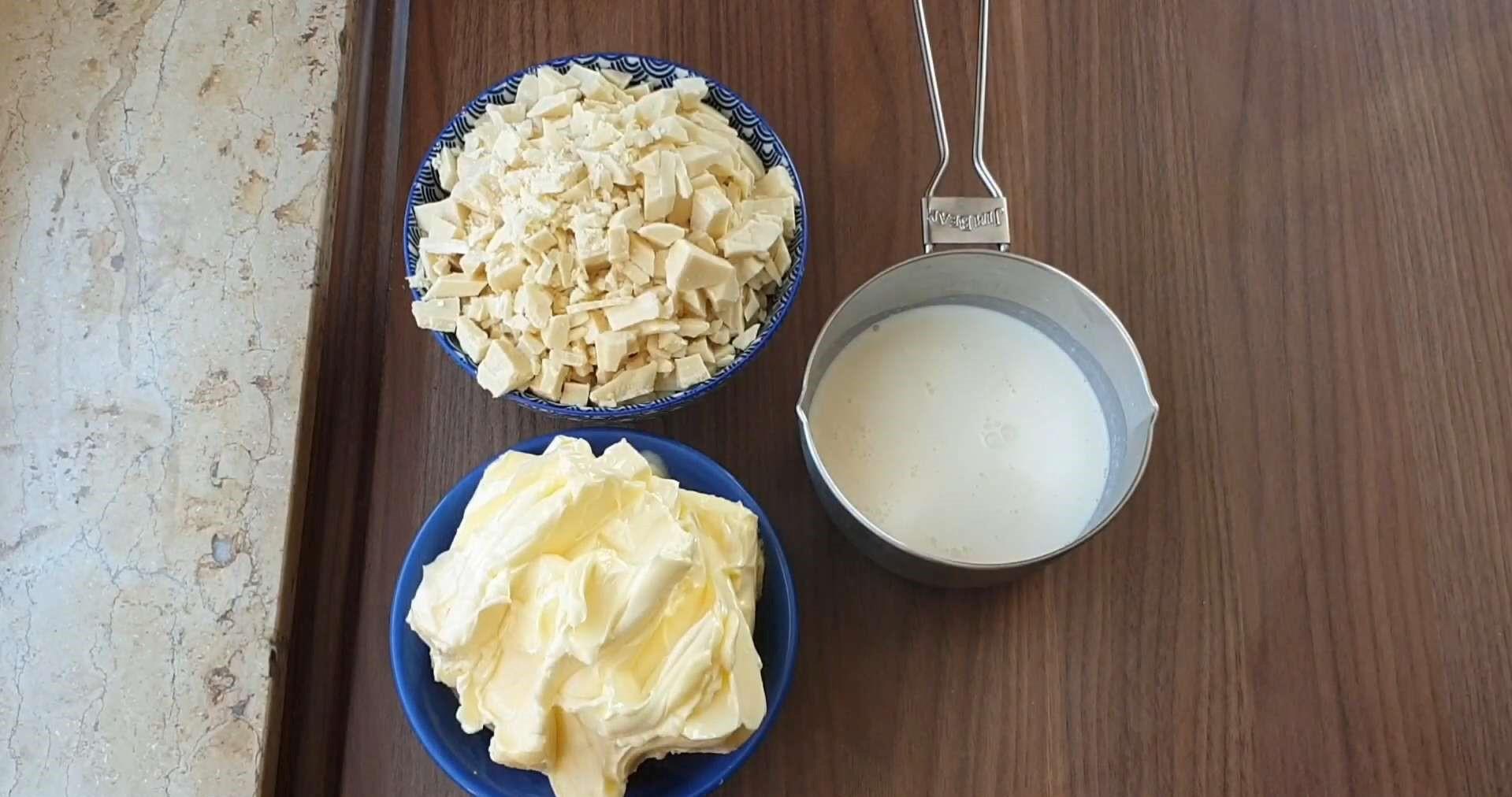 Rezept – Weiße Schokoladenganache für die Schicht – Schritt 1