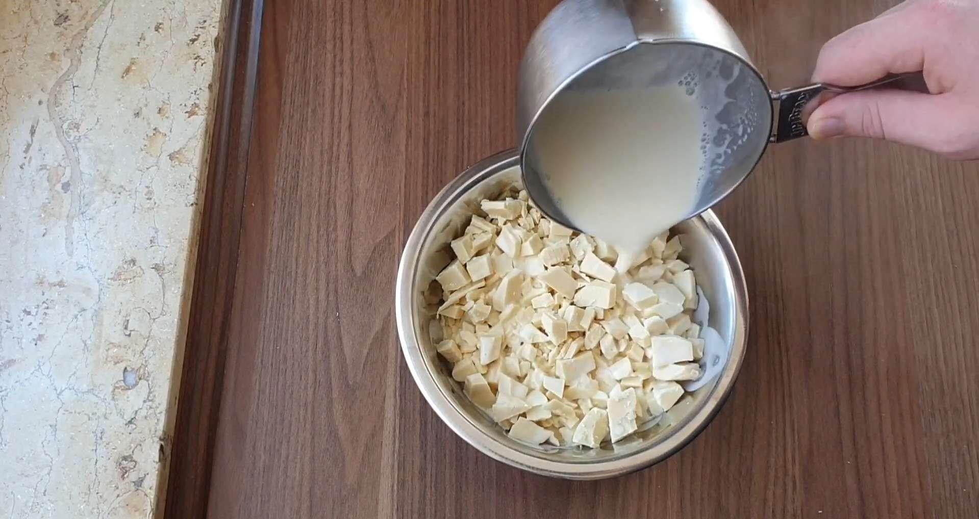 Rezept – Weiße Schokoladenganache für die Schicht – Schritt 2