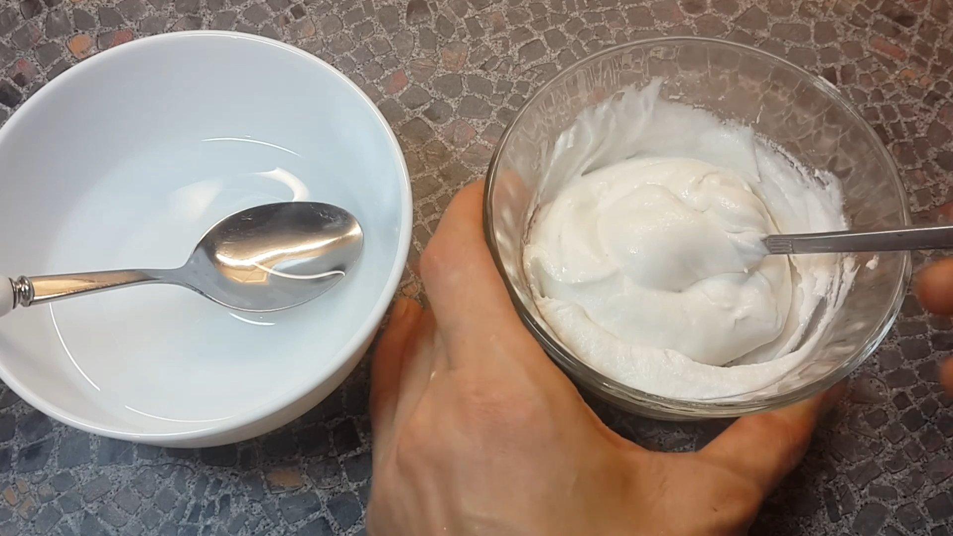 Recepta de decoració de galetes de gingebre amb glaça de colors - Pas 6